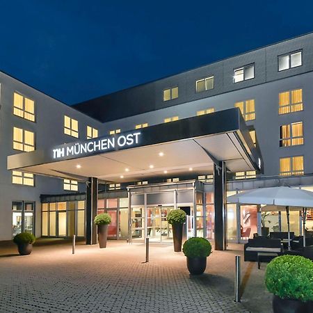 Nh Muenchen Ost Conference Center Hotel Ашхайм Екстериор снимка